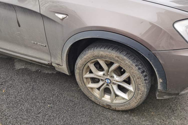 Used BMW X3 2011 xDrive28i Luxury Model