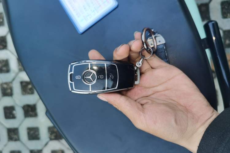 Used Mercedes-Benz GLB 2023 Refreshed GLB 200 Dynamic Edition Vehicle Key