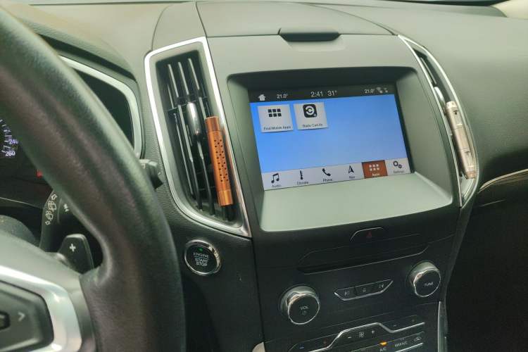 Used Ford Edge 2018 EcoBoost 245 Two-Wheel-Drive Titanium 7-Seater China V Standard Audio And AC Panel