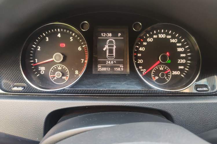 Used Volkswagen Magotan 2015 1.8TSI Luxury Model Instrument Cluster