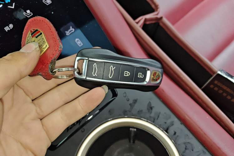 Used Porsche Taycan 2022 Taycan Vehicle Key