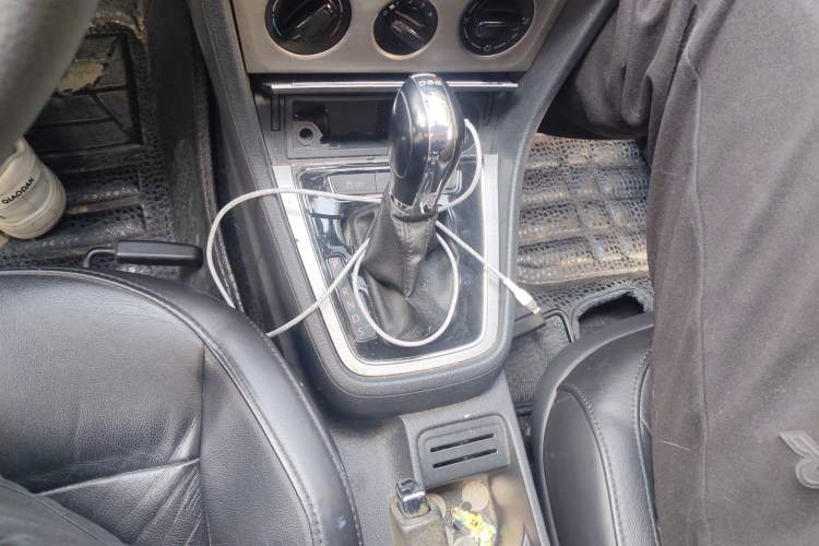 Used Volkswagen Lavida 2013 1.4TSI DSG Comfort Edition
