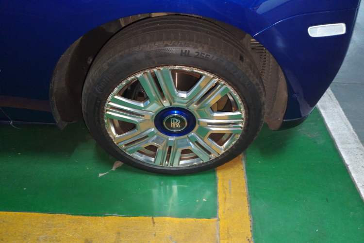 Used Rolls-Royce Cullinan 2018 Five-Seater Version
