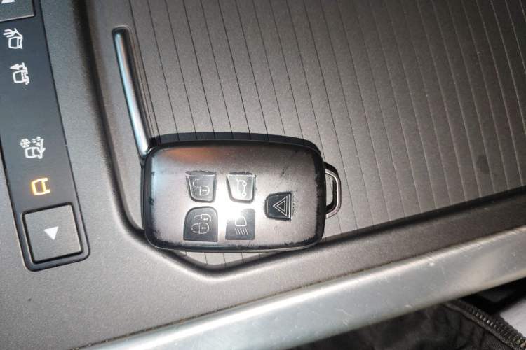 Used Land Rover Range Evoque 2014 2.0T 5-Door YAOZHEN Edition
