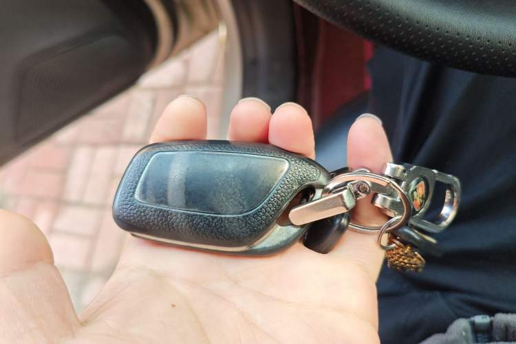 Used Roewe i5 2020 1.5L Automatic 4G Connect Luxury Flagship Edition
