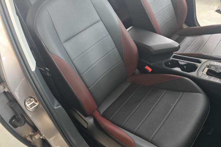 Used Volkswagen Bora 2021 1.5L Automatic Elite Smart Connect Edition Right Front Seat