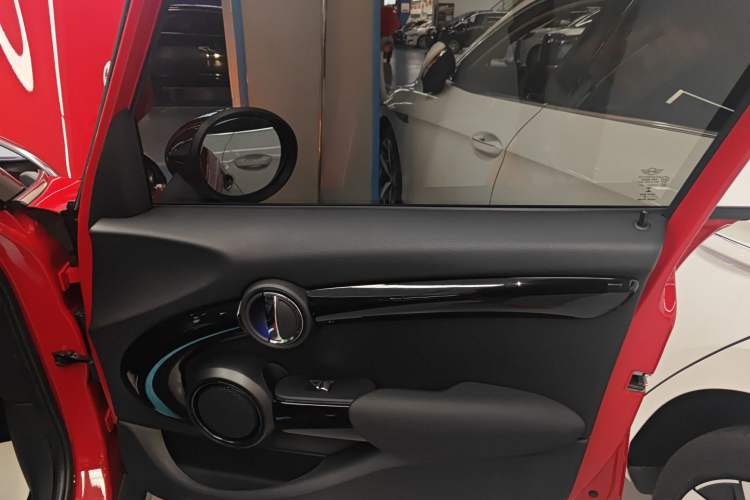 Used MINI MINI 2019 2.0T COOPER S Classic Edition Five-Door Model