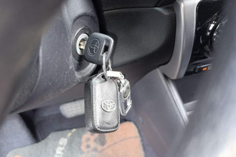 Used Toyota YARiS L Zhi Xuan 2021 X-Trail 1.5L CVT Leading Edition
