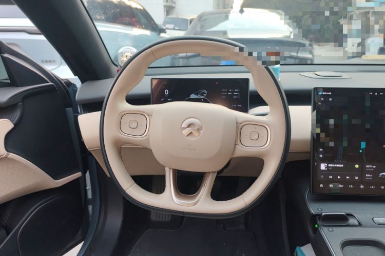 Used Nio ET5T 2023 75 kWh Touring Steering Wheel