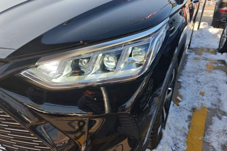 Used BYD Song PLUS New Energy 2021 DM-i 100KM Four-Wheel Drive Flagship PLUS
