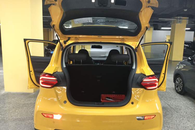 Used Leapmotor T03 2021 400 Lite Edition - Lithium-Ion Battery Trunk