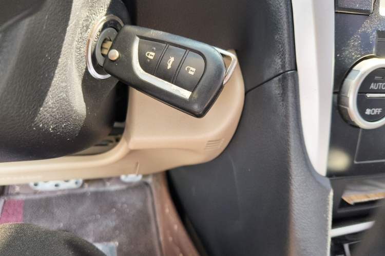 Used Toyota Camry 2012 Junrui 2.0S Radiant Edition Vehicle Key