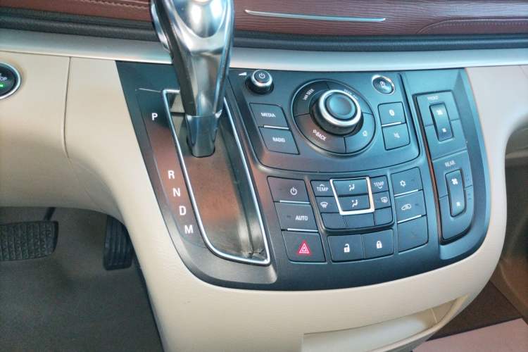 Used Buick GL8 2017 25S Luxury Version China V Standard
