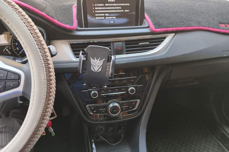 Used Changan Alsvin V7 2015 1.6L Manual Enjoyment Model China V Standard
