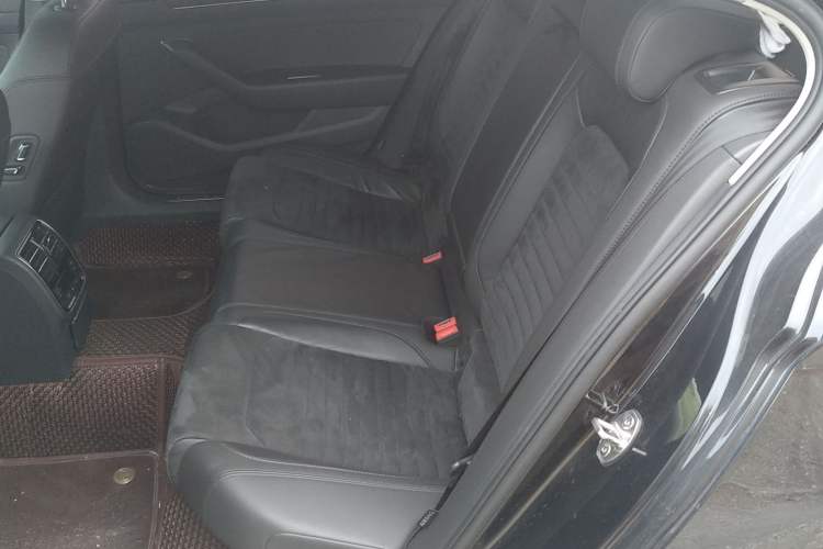 Used Volkswagen Magotan 2018 330TSI DSG Luxury Model