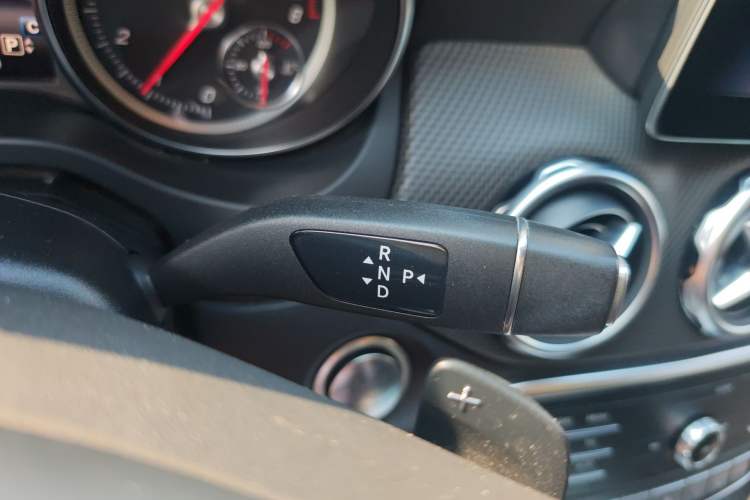 Used Mercedes-Benz GLA 2018 GLA 200 Fashion Model
