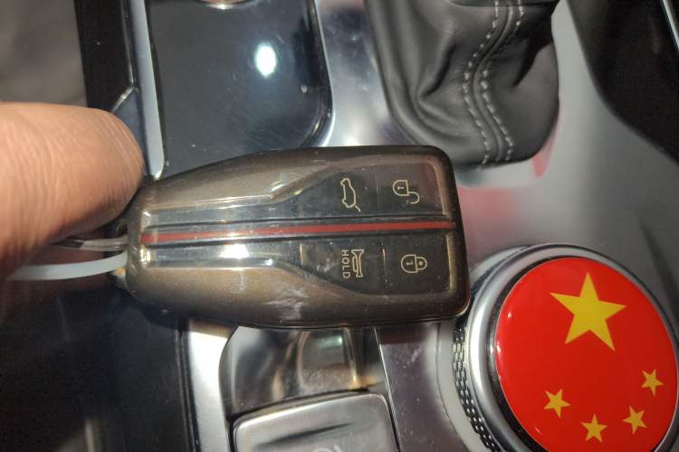 Used Hongqi HS5 2019 2.0T Smart Connect Flagship All-Wheel-Drive Version Interior 1