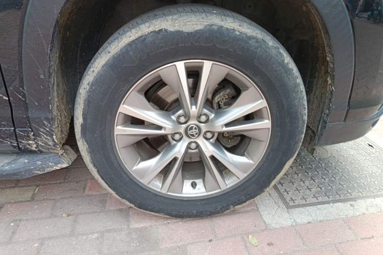 Used Toyota Highlander 2017 2.0T Two-Wheel Drive Elite Edition 5 Seats