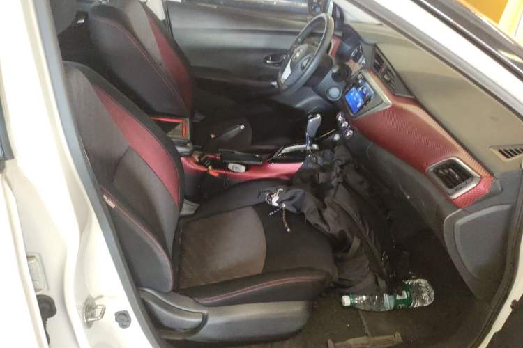 Used Nissan Lannia 2019 1.6L CVT Smart Connect Smart Cool Version China VI Standard
