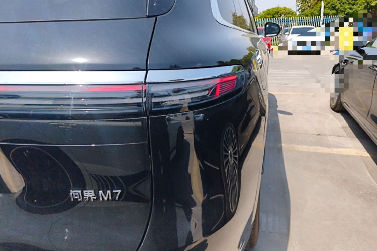 Used Hima AITO M7 2026 Model Range-Extending Ultra All-Wheel Drive 5-Seater Version Right Rear Taillight