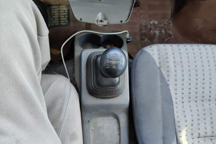 Used CHANGAN KAICHENG Xingguang 4500 2012 1.3L Base Version 4G13S1 Gear Lever