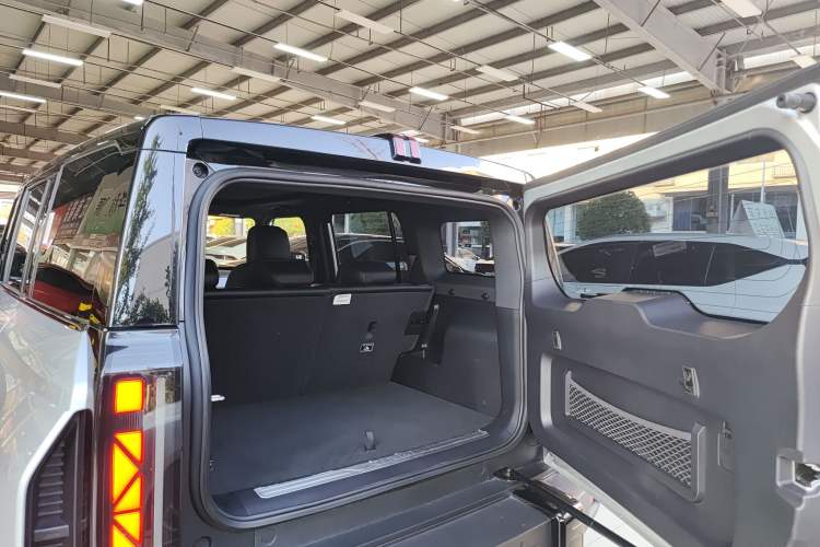 Used iCAR 03T 2024 520km Two-Wheel Drive Long-Range Version