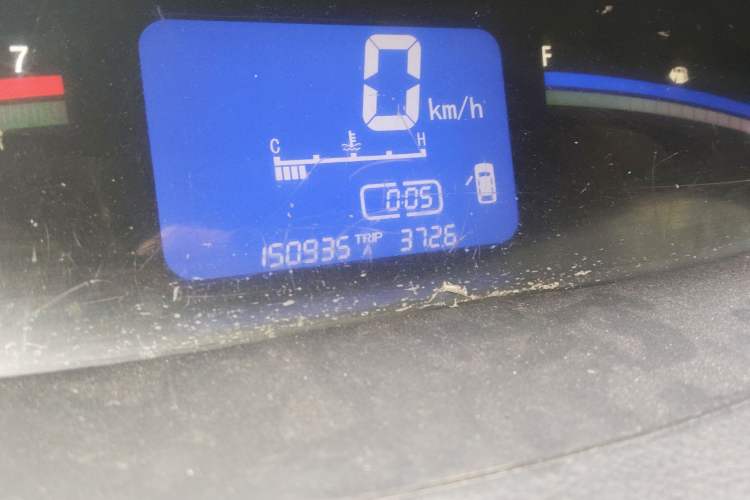 Used FORTHING Joyear SUV 2012 1.6L Luxury Model Odometer Close Up