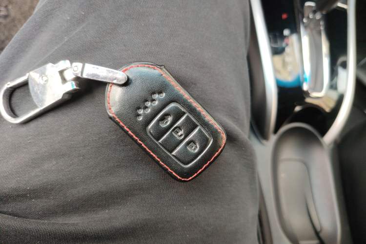 Used Honda Crider 2015 1.8L automatic luxury edition
