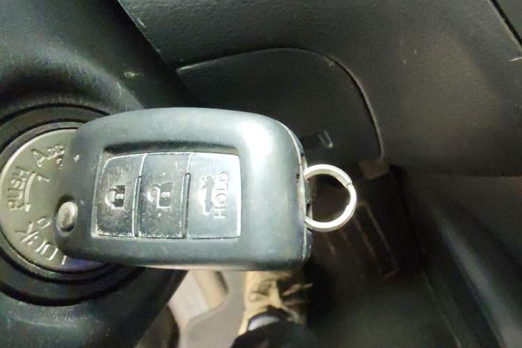 Used Nissan Lannia 2016 1.6L Manual Cool Edition
