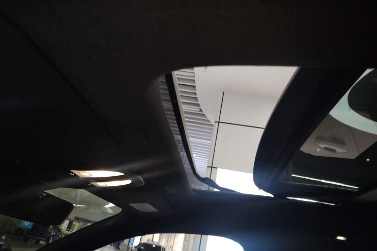 Used Volvo XC40 2023 B3 Zhiyuan Luxury Edition Headliner