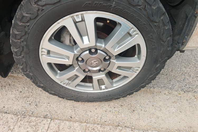 Used Toyota Tundra 2014 5.7L 1794 Edition