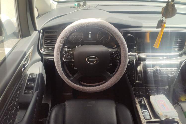 Used GAC Trumpchi M8 2019 320T Ultimate Edition Steering Wheel