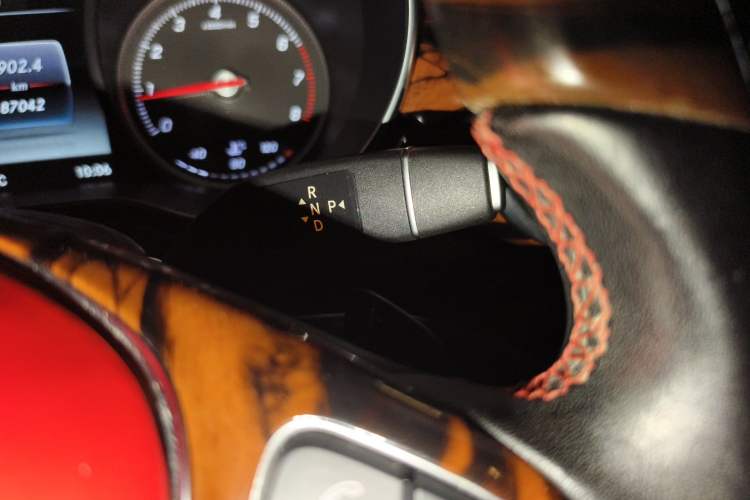 Used Mercedes-Benz V-Class 