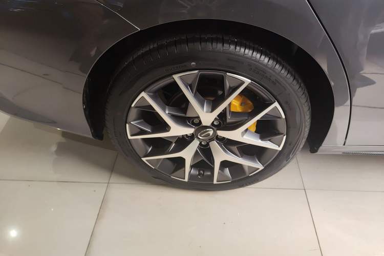 Used GAC Trumpchi EMPOW 2021 270T DCT J16 Version