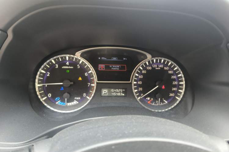 Used Infiniti QX60 2016 2.5 S/C Hybrid Two-Wheel-Drive Excellence Edition China V Standard Instrument Cluster