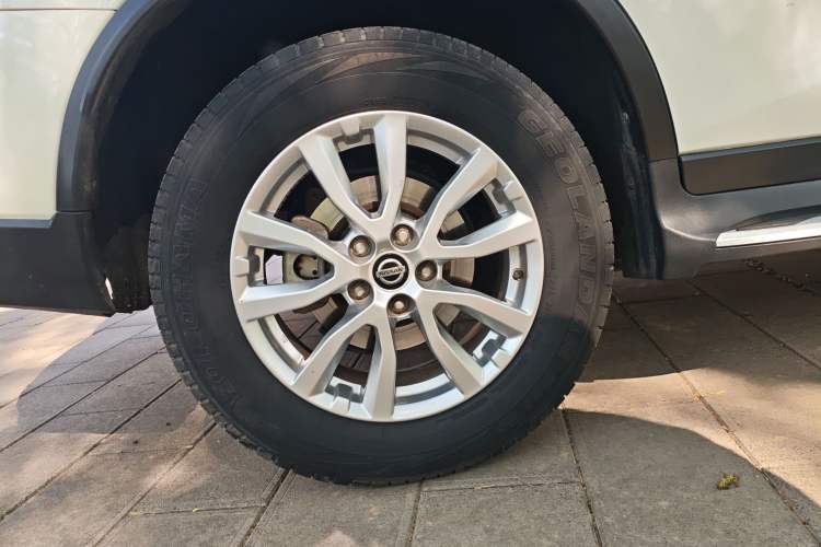Used Nissan X-Trail 2019 2.0L CVT Comfort Edition 2WD Right Rear Wheel Hub