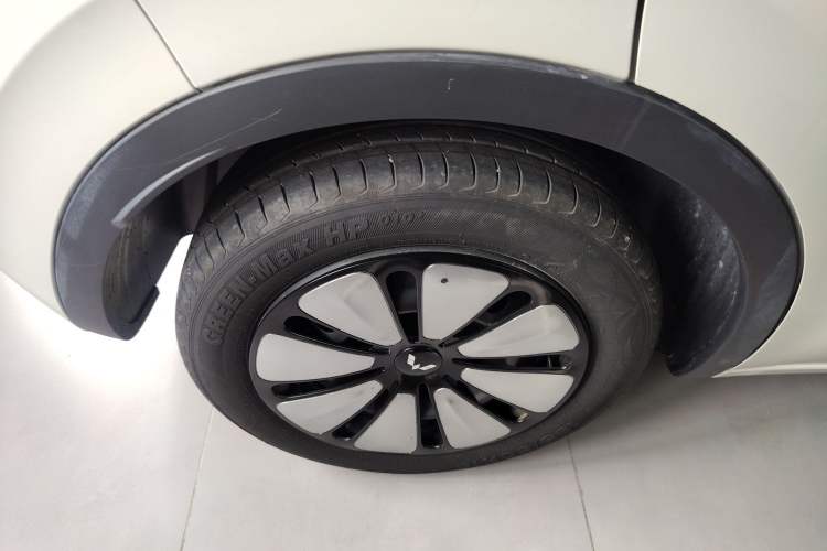 Used Wuling Bingo 2023 333 km Enjoyment Version