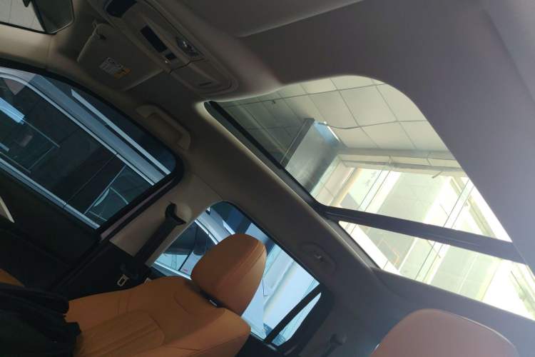 Used Haval H5 2023 2.0T Automatic All-Wheel Drive LinkedIn Gasoline
