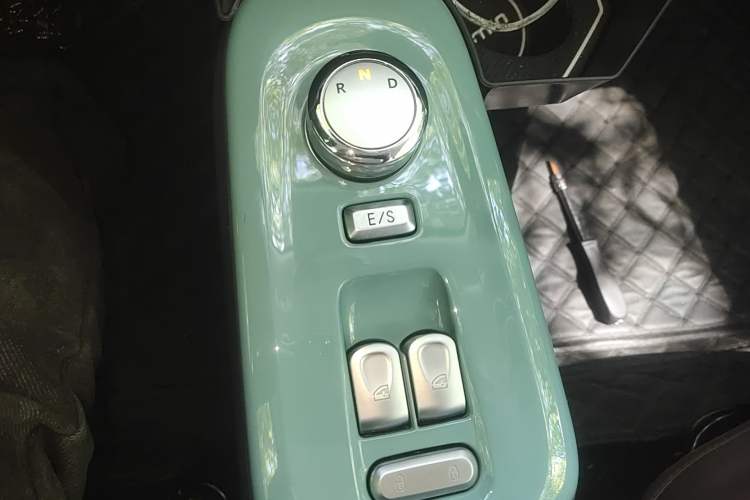 Used CHANGAN NEVO Lumin 2024 205km Launch Edition
