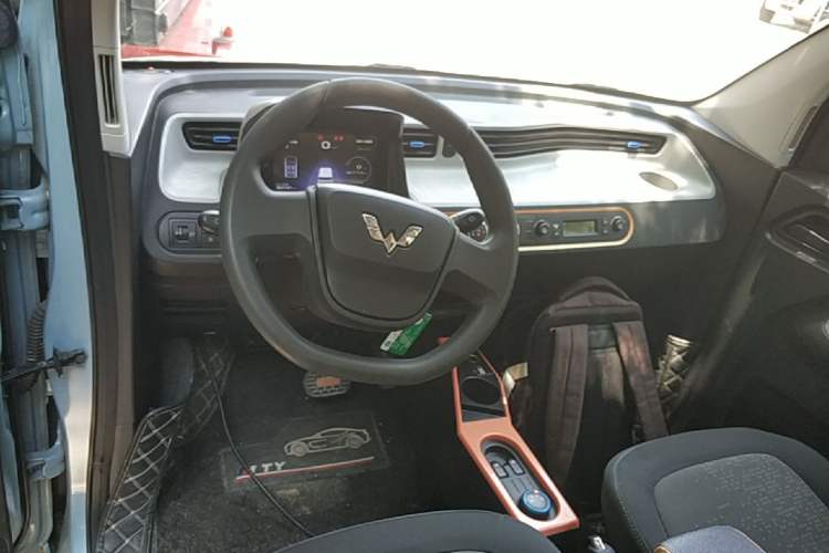 Used Wuling Hongguang MINIEV 2020 Freedom Version Lithium Iron Phosphate