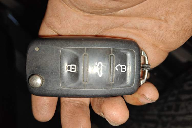 Used Volkswagen Sagitar 2012 1.4TSI Automatic Luxury Edition