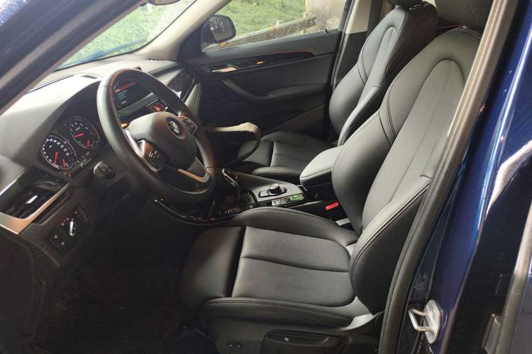 Used BMW X2 2019 sDrive20i M Sport Package China VI Emission Standard Left Front Seat