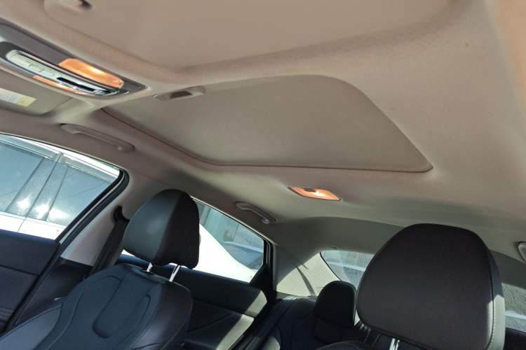 Used Hyundai Elantra 2023 1.5L CVT LUX Prestige Edition