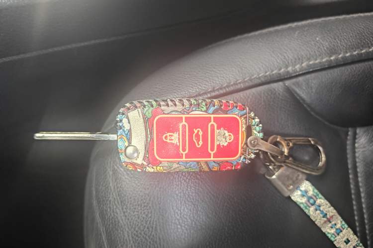 Used Volkswagen Sagitar 2012 1.6L Automatic Fashion Edition