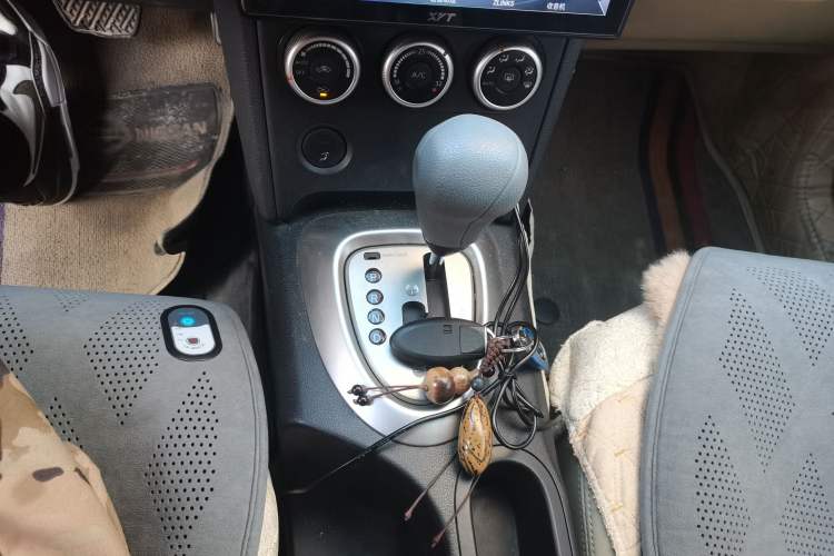 Used Nissan Qashqai 2011 2.0 XV Lea CVT 2WD
