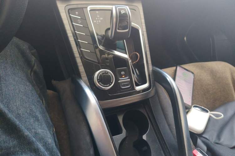 Used Geely Auto Emgrand X7 Sport 2020 1.8TD DCT Smart Connect PRO