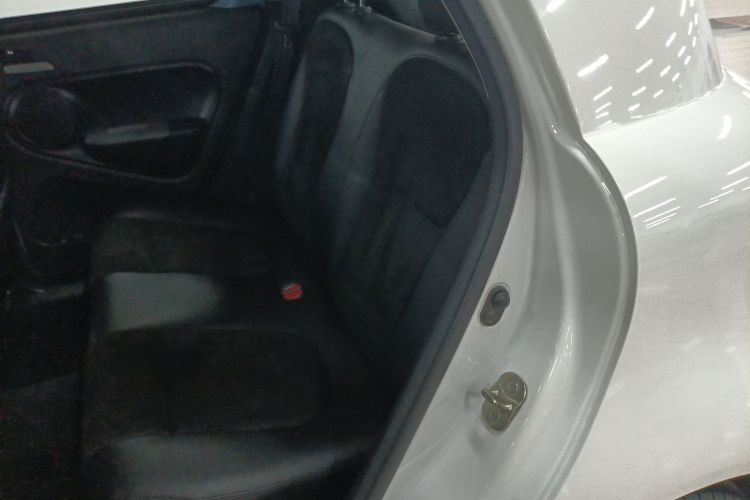 Used ORA Black Cat 2019 351 km Goddess Edition Left Rear Seat