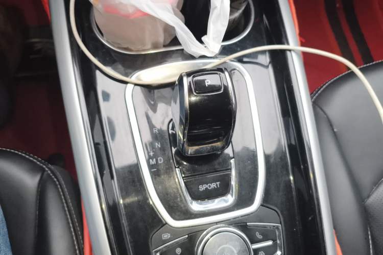 Used EXEED Lingyun 2020 1.6T Two-Wheel Drive Star Edition