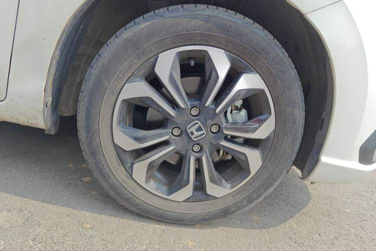 Used Honda Fit 2021 1.5L CVT Trend Edition Right Front Wheel Hub