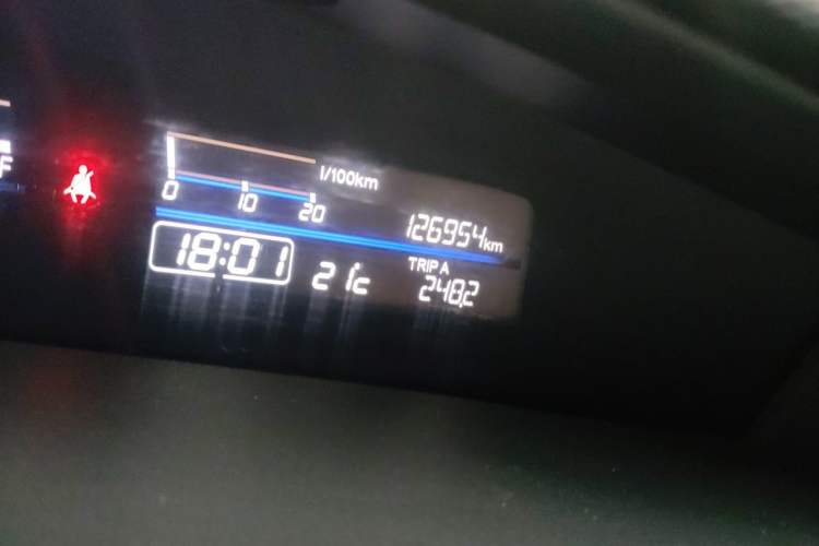 Used Honda Jade 2014 1.8L Automatic Comfort Elite Version 5 Seats